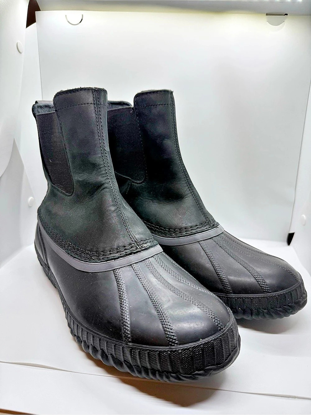 Sorel Cheyanne Chelsea Waterproof Winter Boot Black US 11.5